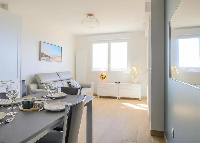 Stunning In * Стелла-Плаж